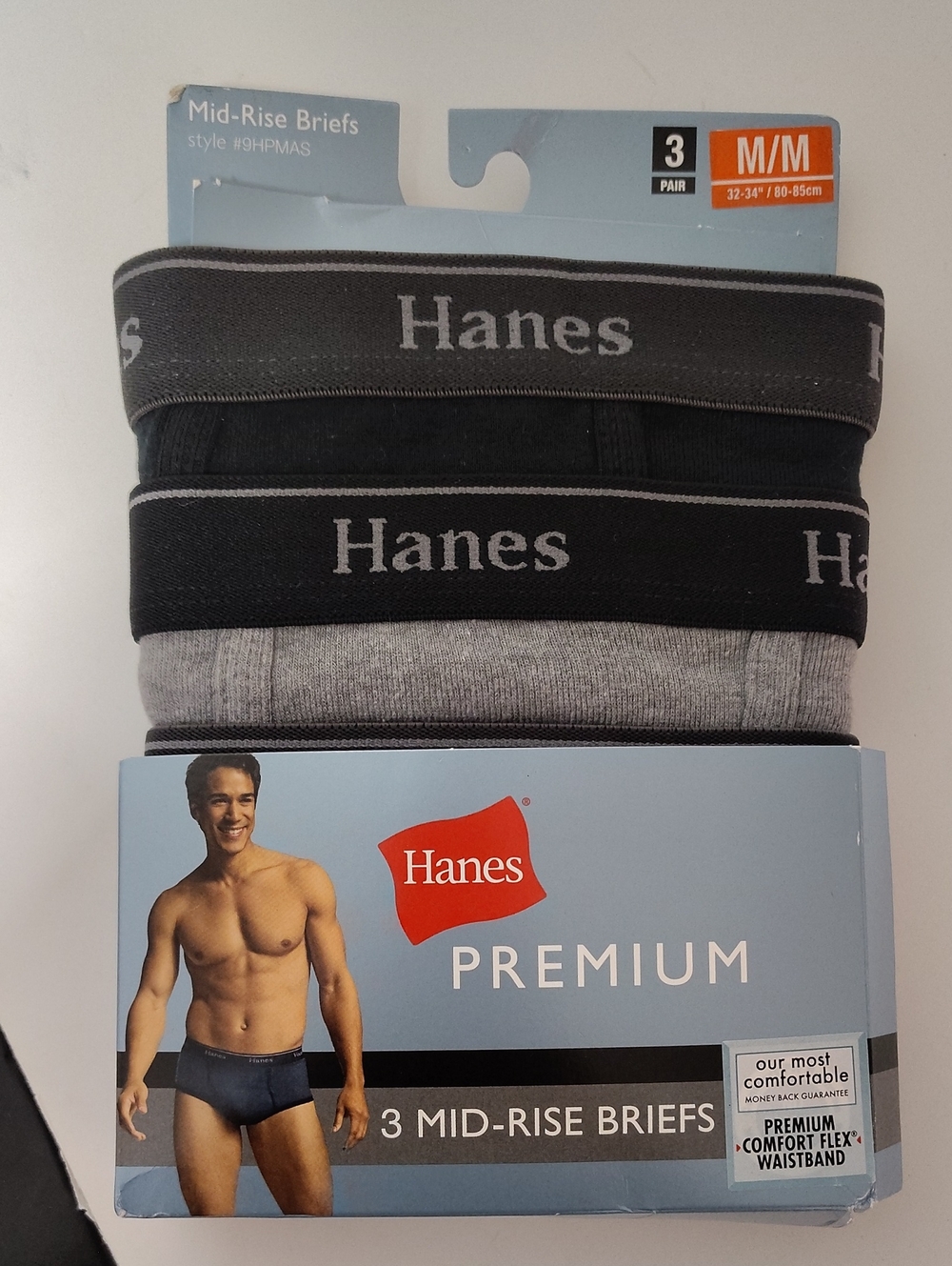 Rare 2009 Hanes Mid-Rise Men's Briefs - 3 Pack - Size M 32-34